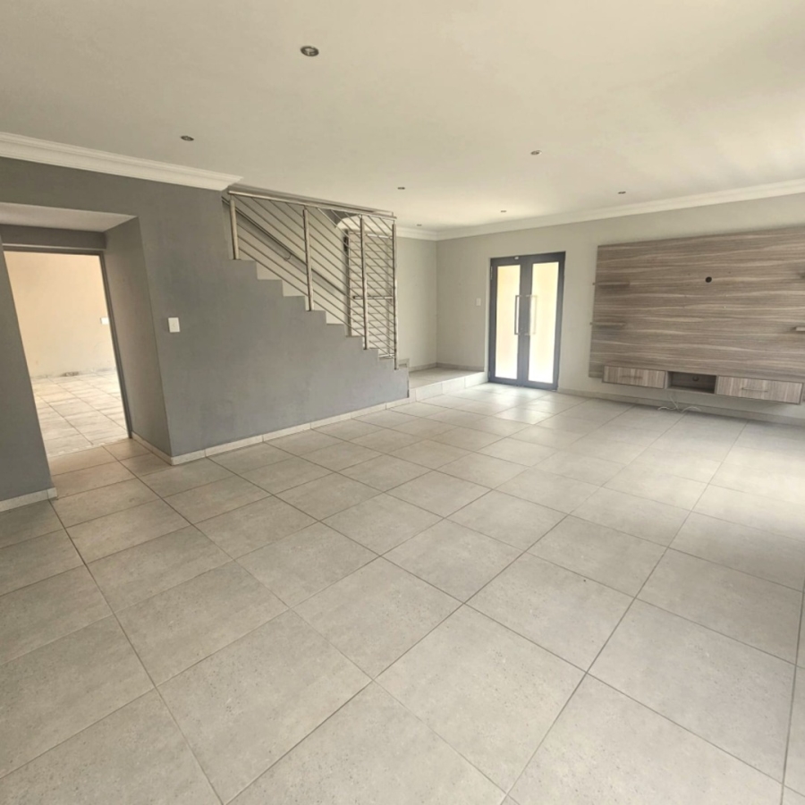 To Let 3 Bedroom Property for Rent in Boschdal North West